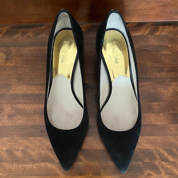 Michael Kors Black Suede Heels Classic Pumps Gold Rivet Size 7.5 - Picture 1 of 10